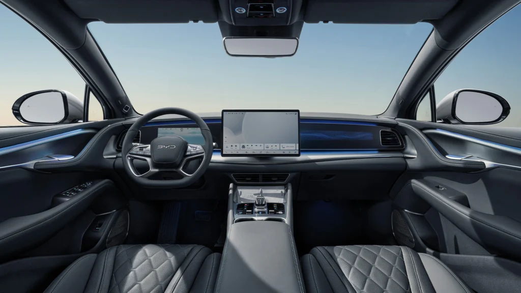 BYD SEALION 7 interior view