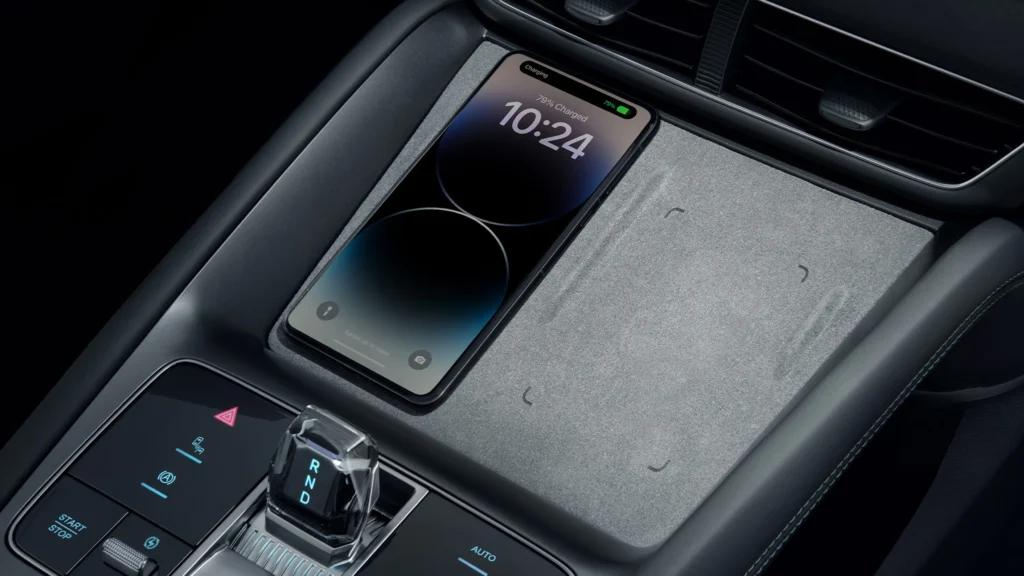 BYD SEALION 7 cockpit view